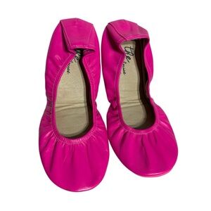 The Storehouse Flats Hot Pink foldable flats